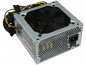 Блок питания 550W AeroCool VP-550 16392